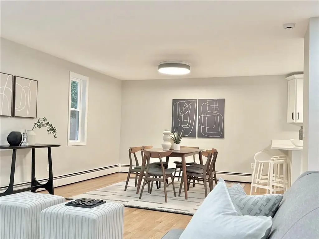 7 Simmons Road Barrington RI 02806