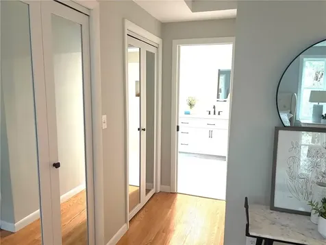 7 Simmons Road Barrington RI 02806