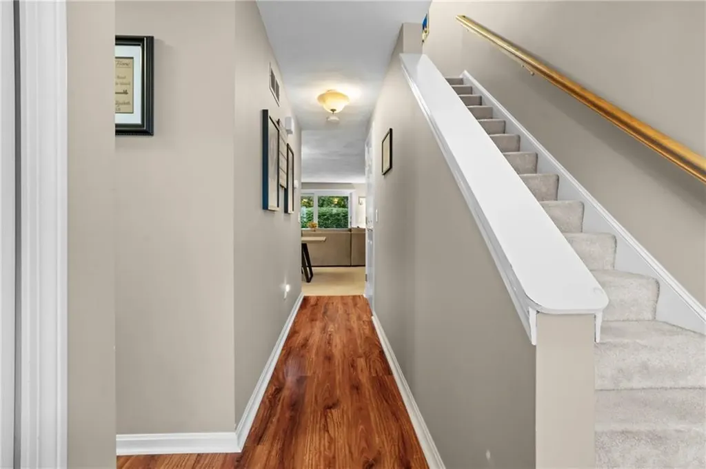 161 West Shore Road Warwick RI 02889