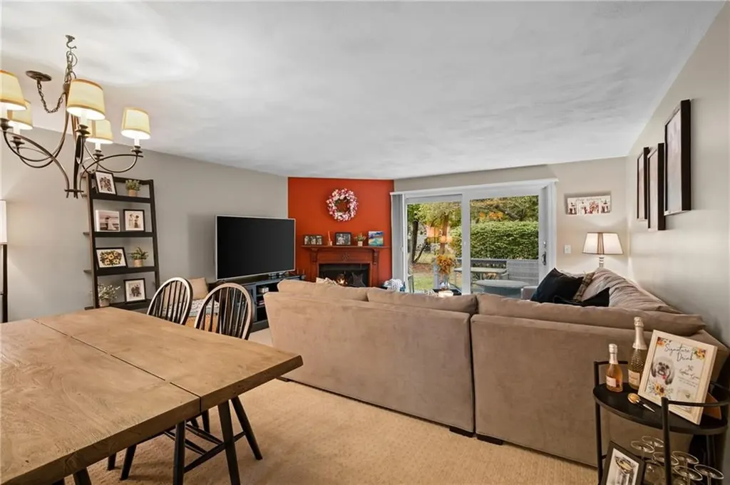 161 West Shore Road Warwick RI 02889