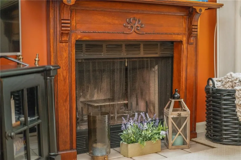 161 West Shore Road Warwick RI 02889