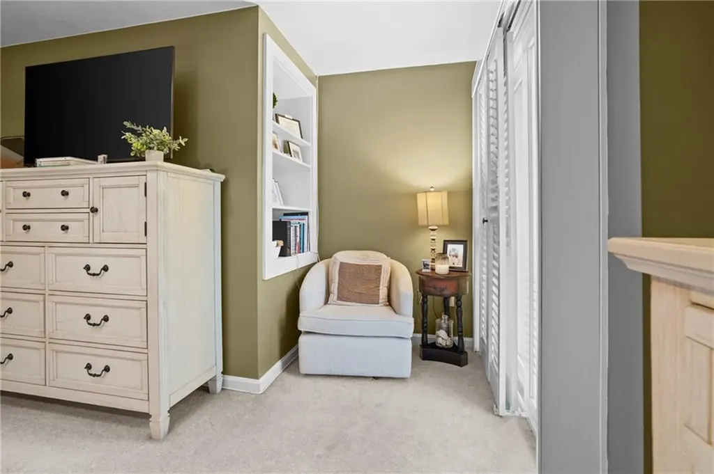 161 West Shore Road Warwick RI 02889