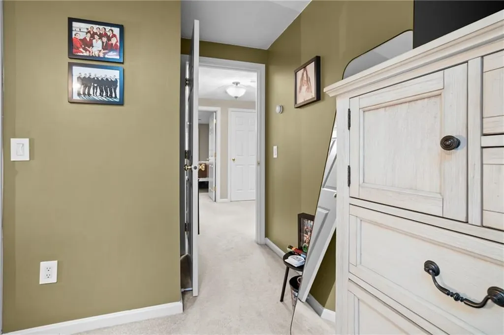 161 West Shore Road Warwick RI 02889