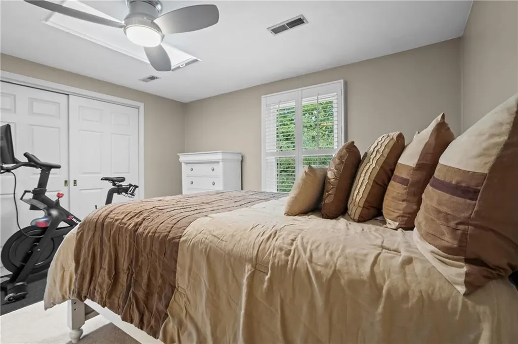 161 West Shore Road Warwick RI 02889