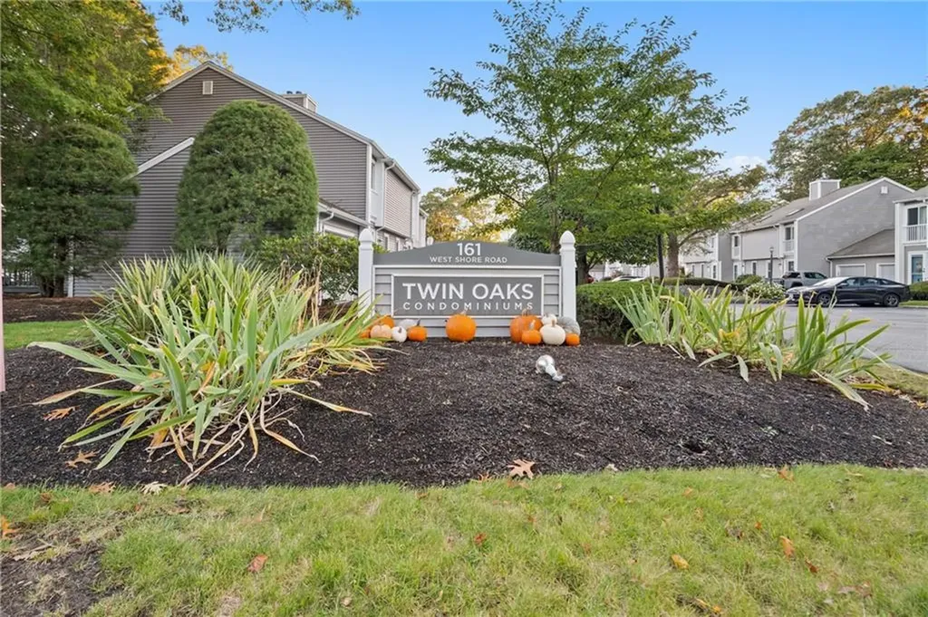 161 West Shore Road Warwick RI 02889