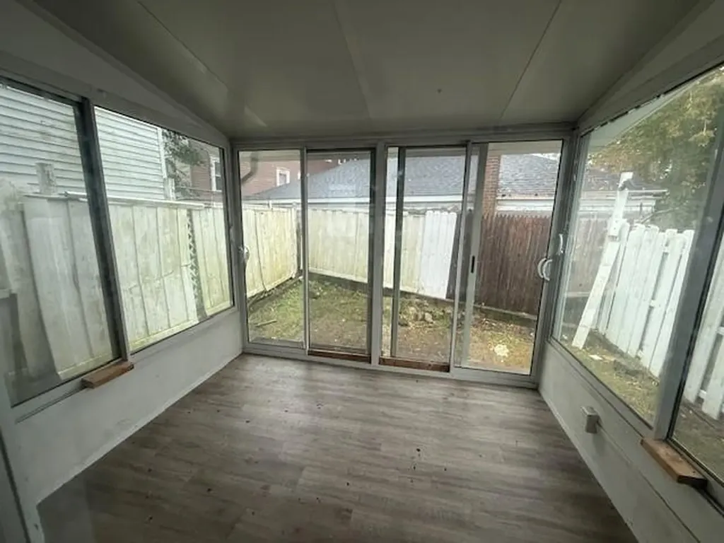 17 Wilson Avenue Woonsocket RI 02895