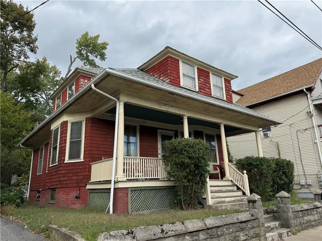 141 Briggs Street Providence RI 02905