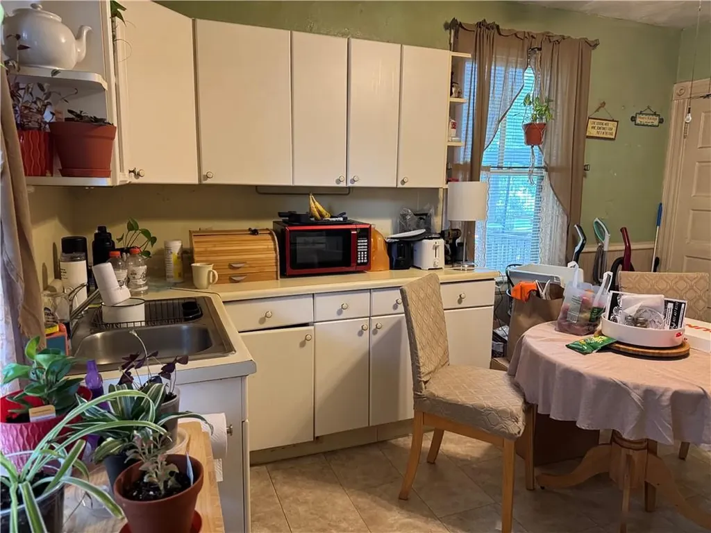 141 Briggs Street Providence RI 02905