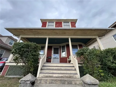 141 Briggs Street Providence RI 02905