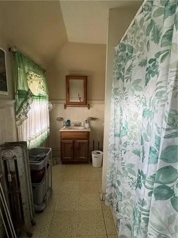 141 Briggs Street Providence RI 02905