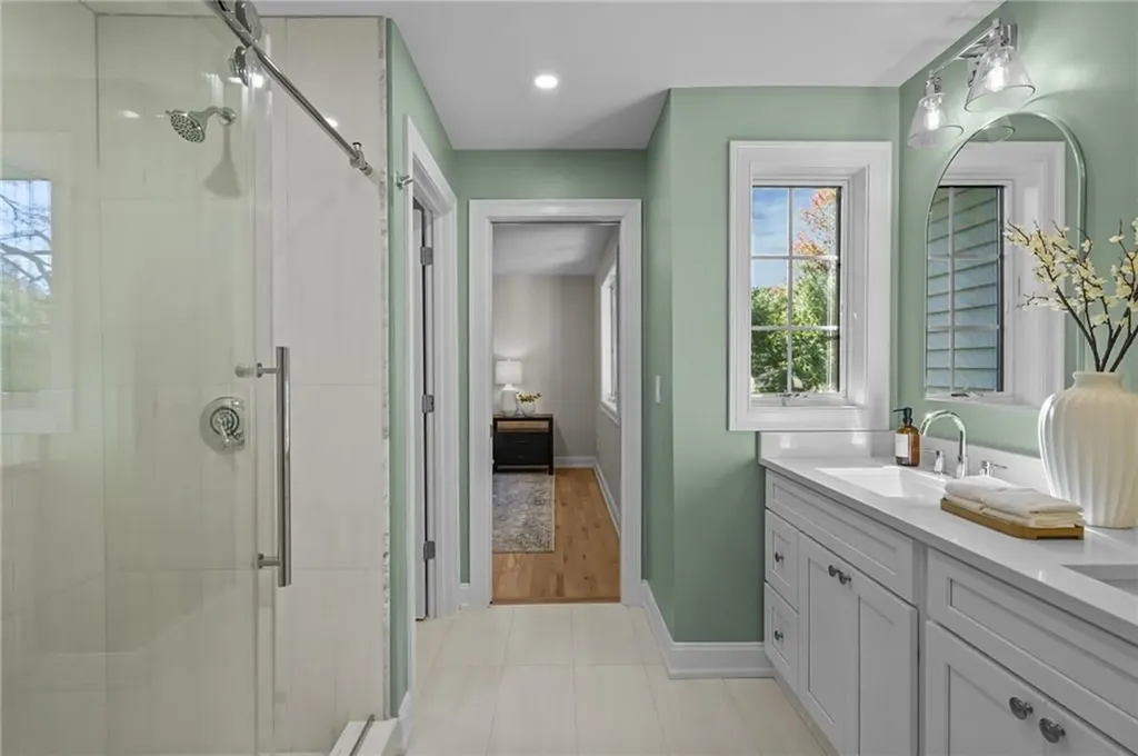 191 Pippin Orchard Road Cranston RI 02921