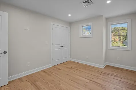 191 Pippin Orchard Road Cranston RI 02921