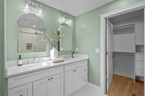 191 Pippin Orchard Road Cranston RI 02921