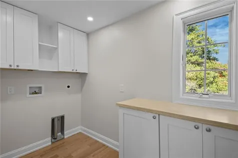 191 Pippin Orchard Road Cranston RI 02921