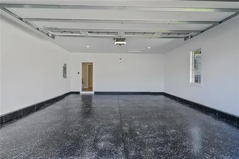 191 Pippin Orchard Road Cranston RI 02921