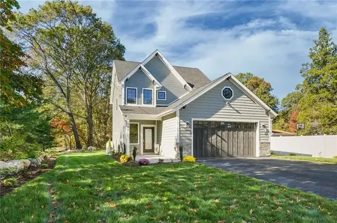 191 Pippin Orchard Road Cranston RI 02921