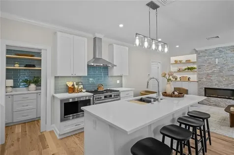 191 Pippin Orchard Road Cranston RI 02921