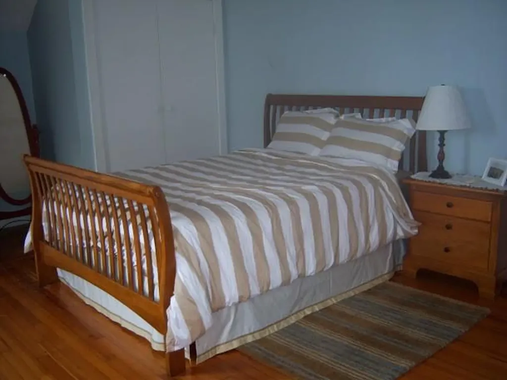 30 Simmons Street Newport RI 02840