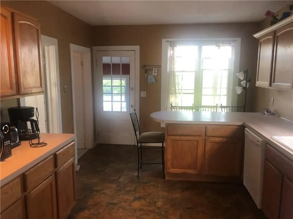 30 Simmons Street Newport RI 02840