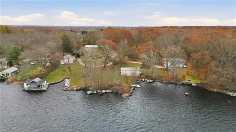 507 Stafford Road Tiverton RI 02878