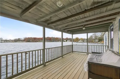 507 Stafford Road Tiverton RI 02878