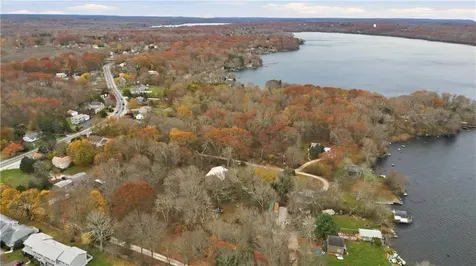 507 Stafford Road Tiverton RI 02878