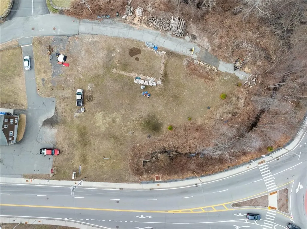 2220 2222 Diamond Hill Road Cumberland RI 02864