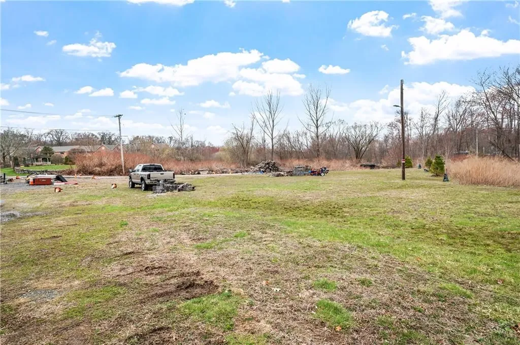 2220 2222 Diamond Hill Road Cumberland RI 02864