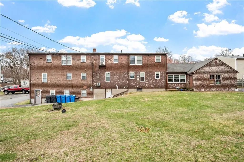 2220 2222 Diamond Hill Road Cumberland RI 02864