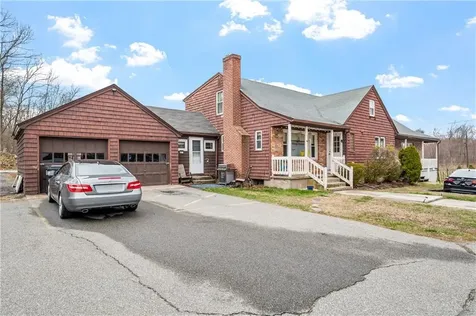 2220 2222 Diamond Hill Road Cumberland RI 02864