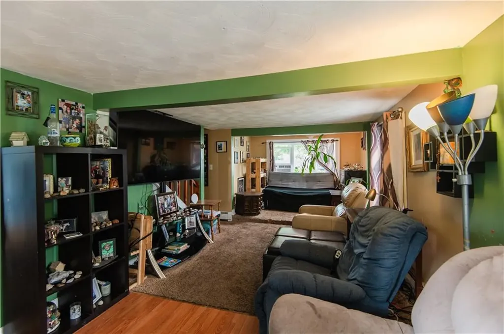 46 Verndale Street Warwick RI 02889