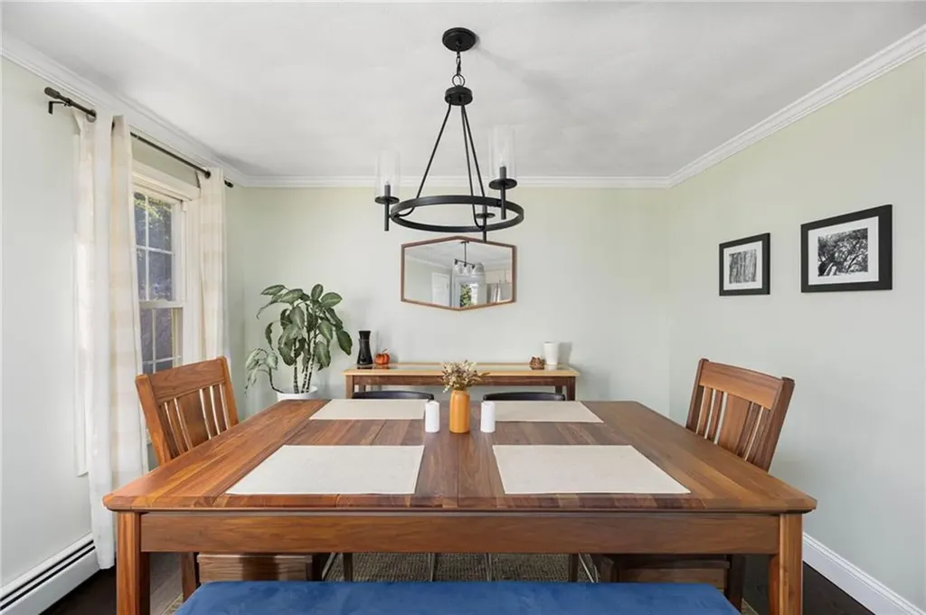 8 Jackson Street Warwick RI 02888