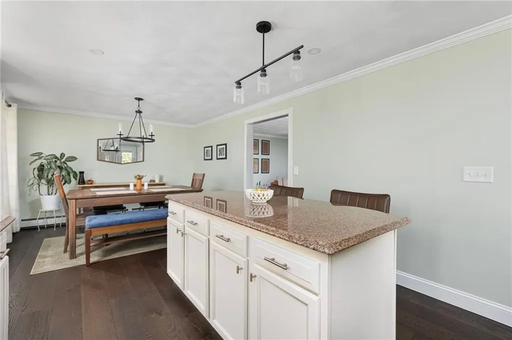 8 Jackson Street Warwick RI 02888