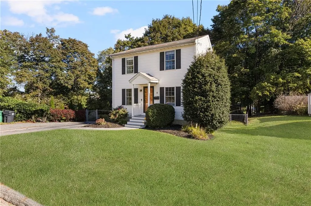 8 Jackson Street Warwick RI 02888