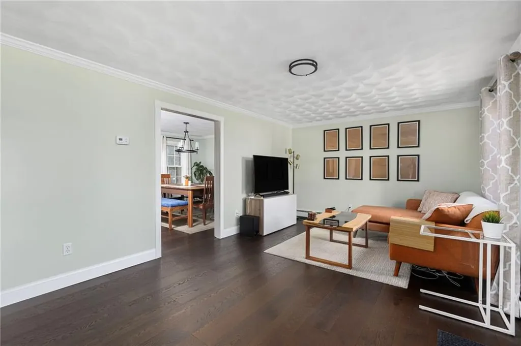 8 Jackson Street Warwick RI 02888