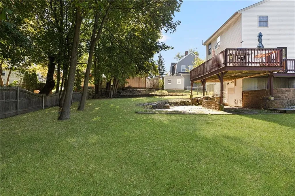 8 Jackson Street Warwick RI 02888