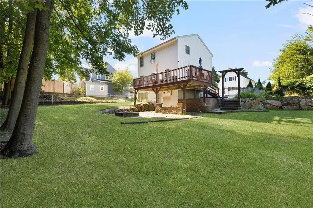 8 Jackson Street Warwick RI 02888