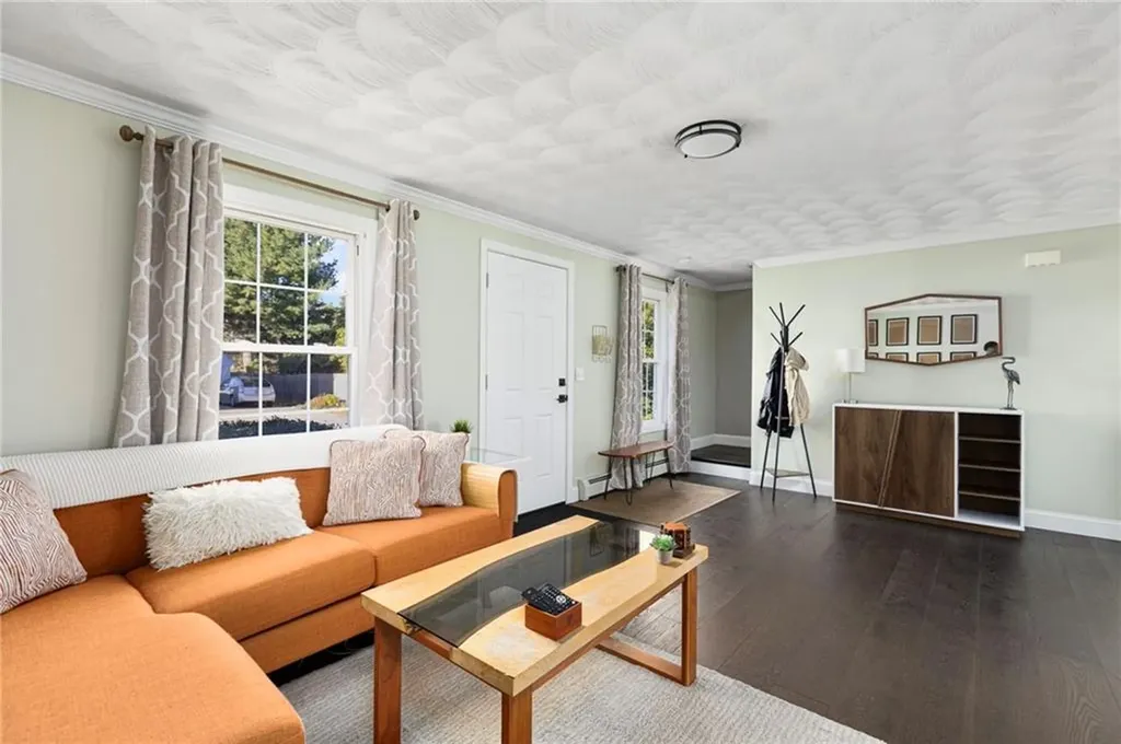 8 Jackson Street Warwick RI 02888