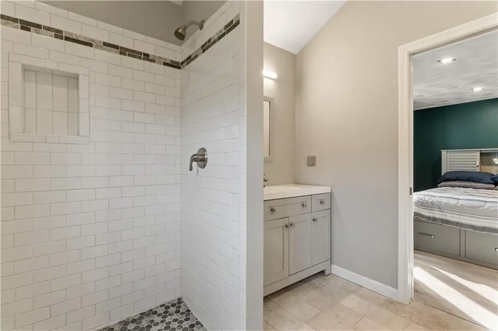 151 Wetherfield Drive Warwick RI 02886