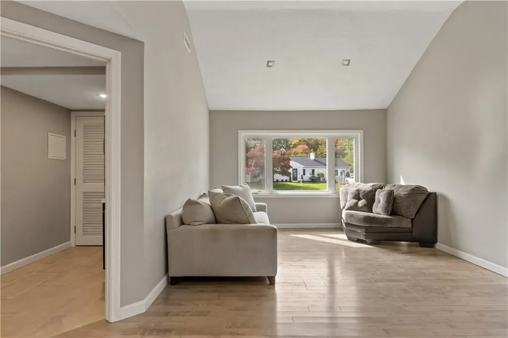 151 Wetherfield Drive Warwick RI 02886