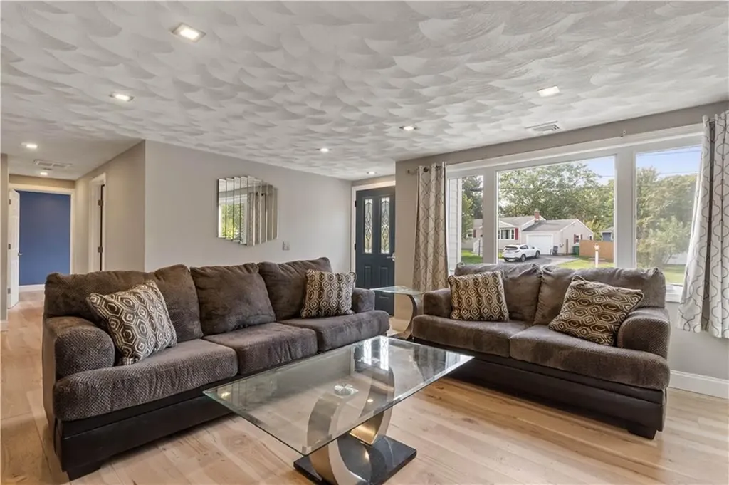 151 Wetherfield Drive Warwick RI 02886