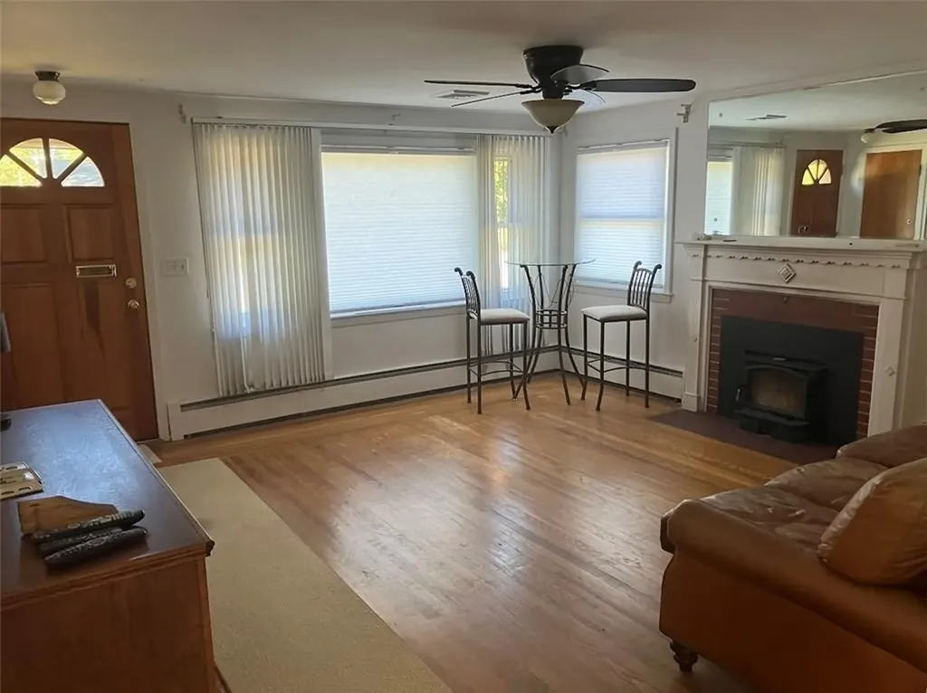 56 Partition Street Warwick RI 02888