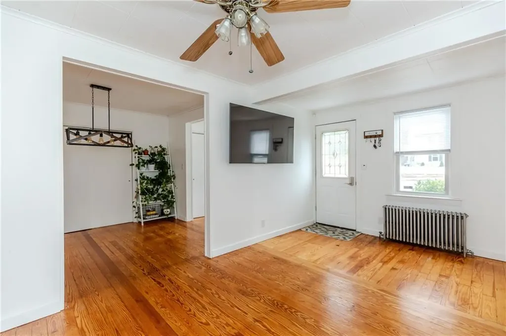 302 Waterman Avenue Smithfield RI 02917