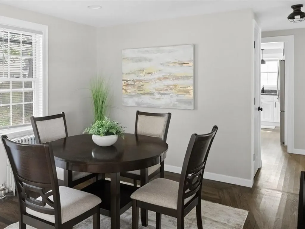 40 Buttonwoods Avenue Warwick RI 02886