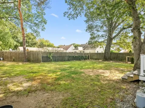 40 Buttonwoods Avenue Warwick RI 02886