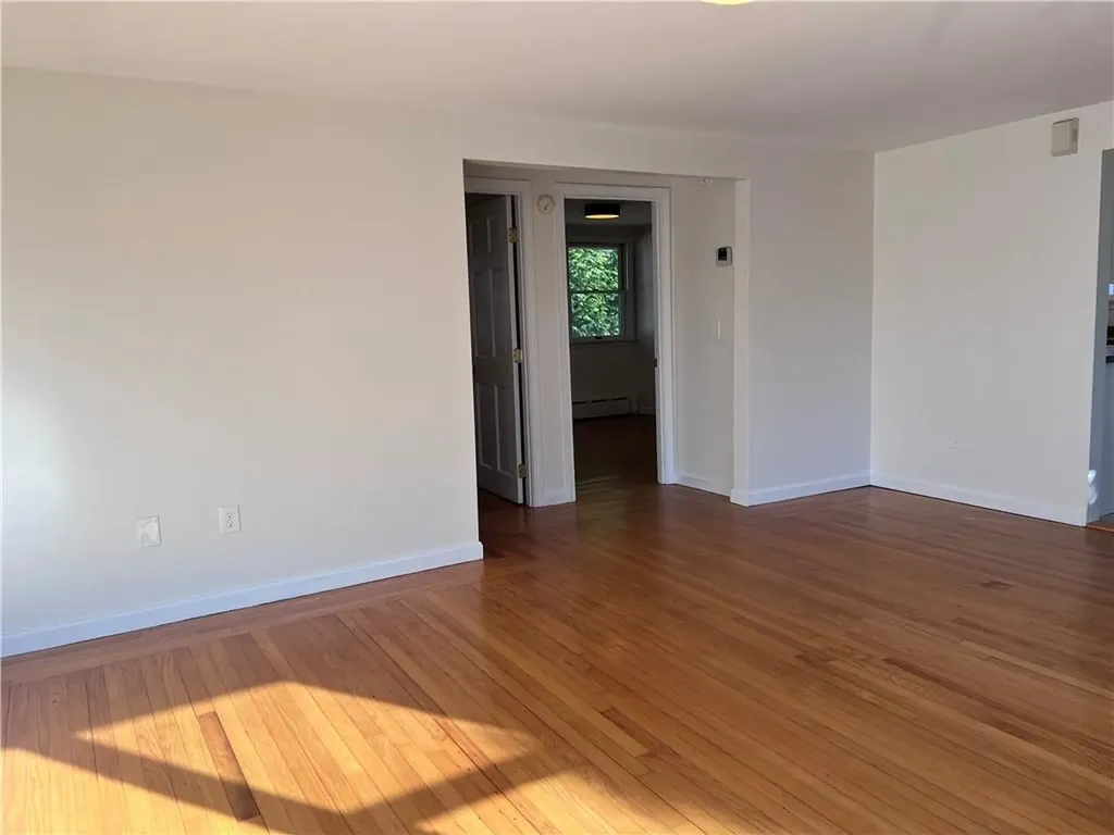 4 Maher Court Newport RI 02840