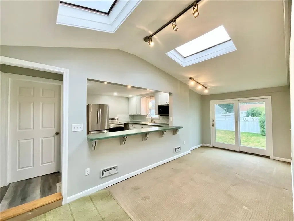 146 Becker Avenue East Providence RI 02915