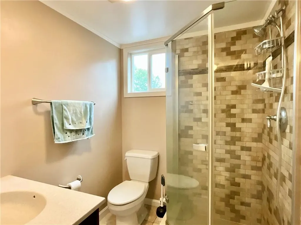 146 Becker Avenue East Providence RI 02915