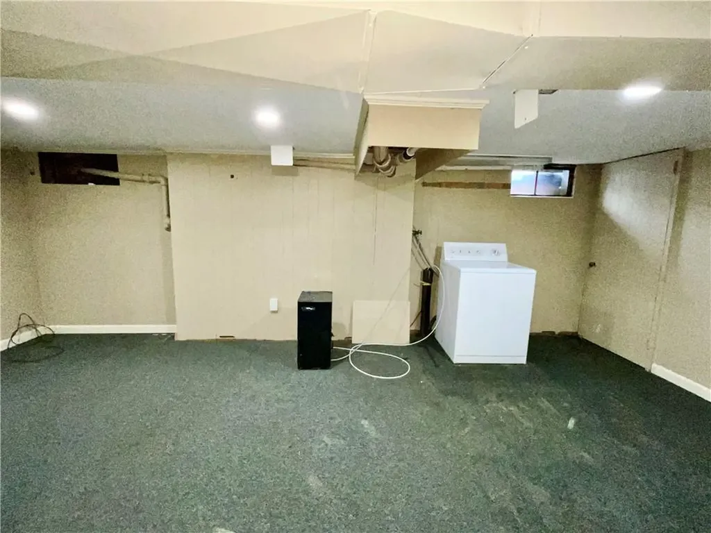 146 Becker Avenue East Providence RI 02915