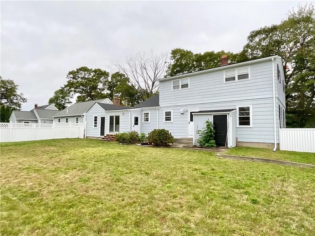 146 Becker Avenue East Providence RI 02915